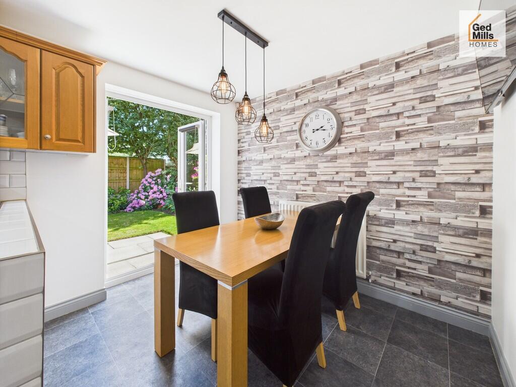 CAM04261G0-PR0073...