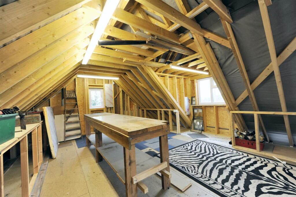 Garage attic.JPG