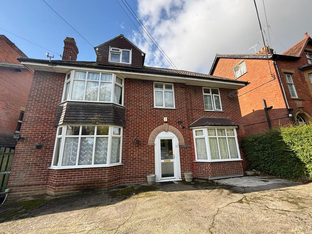 5faacdfc-5fb5-470...