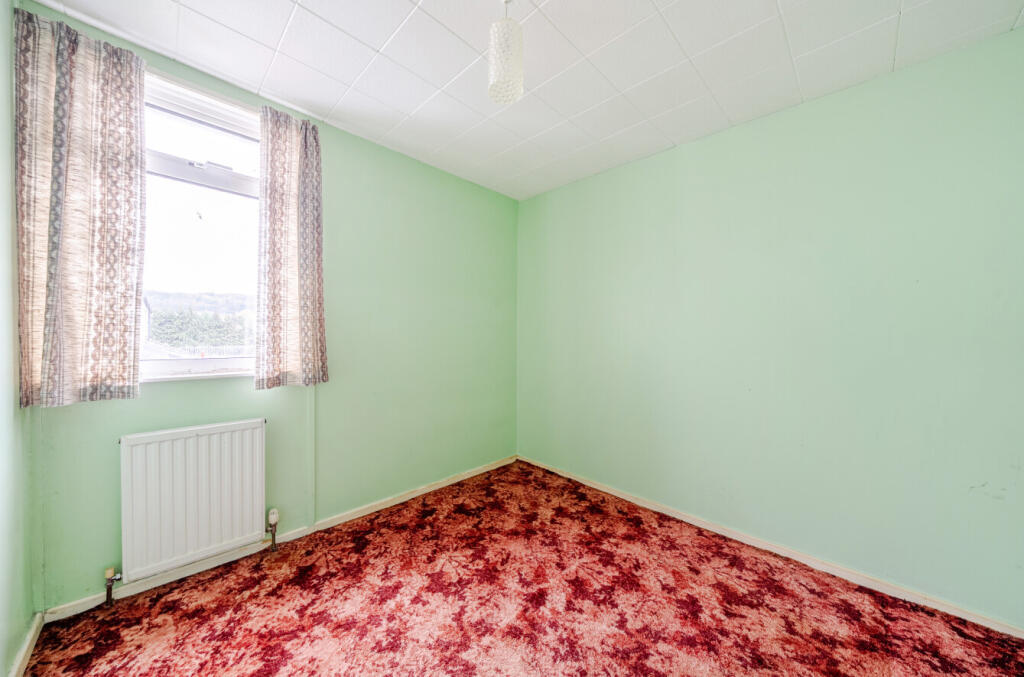 1364718-12-68ee43...