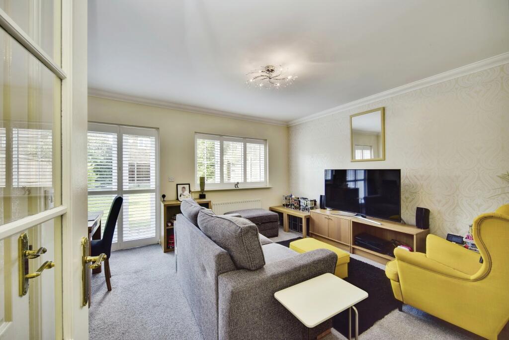 Open Plan Lounge/Diner