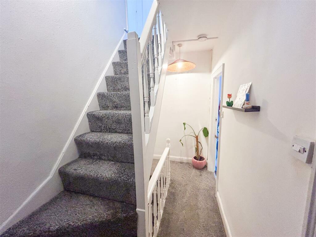 1st Floor Landing