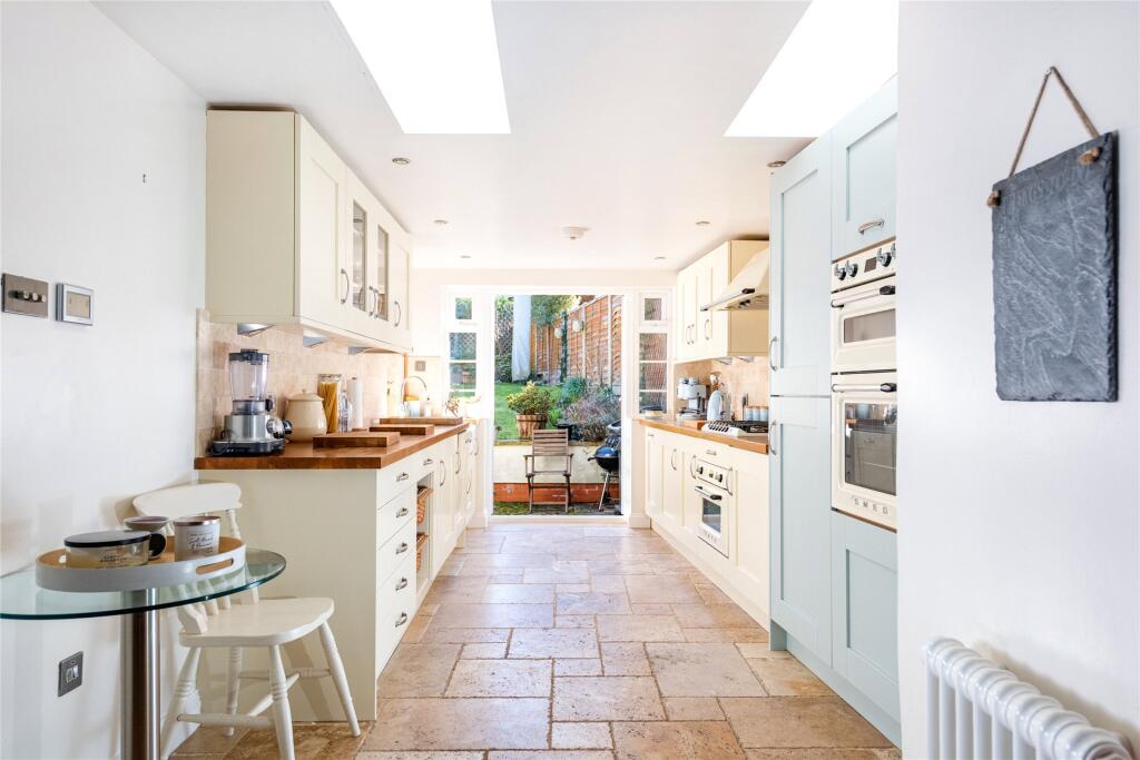 Kitchen/Breakfast