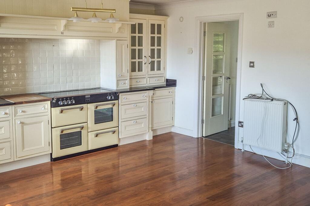 Sunset, Beatlands Road, Sidmouth, EX10 8JH