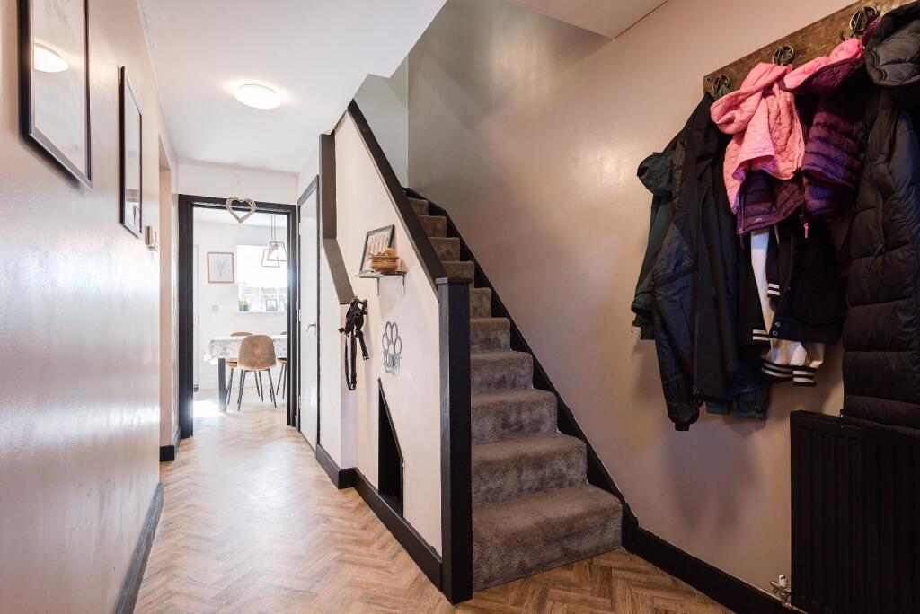 4GreatStubbing(Interior)(8of27)-2.jpg