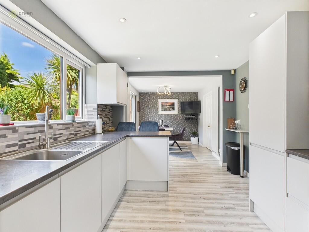 CAM04914G0-PR0128...