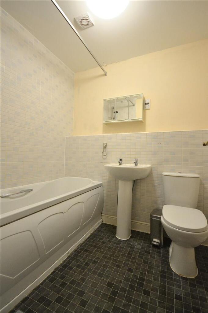 Family bathroom
