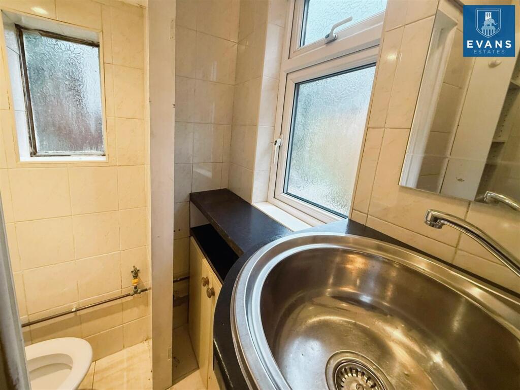 Ground Floor WC