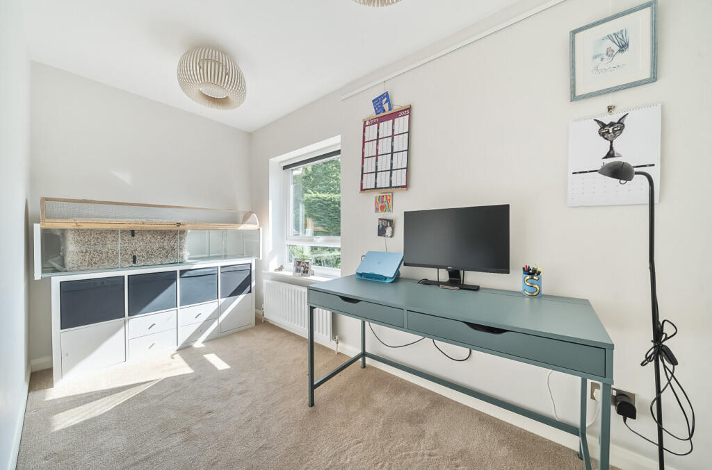 1312685-12-685528...