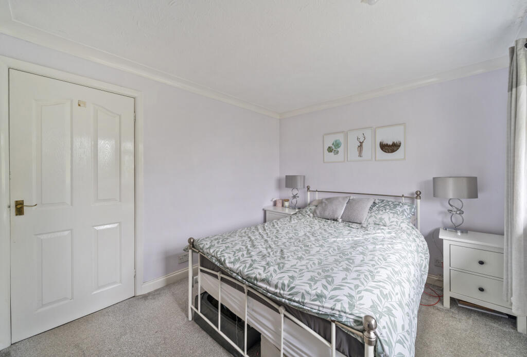 1347546-13-68b6f0...