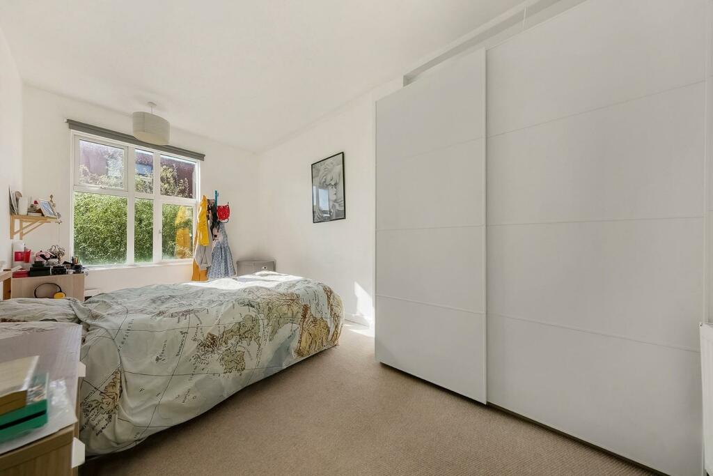 Bedroom.jpg
