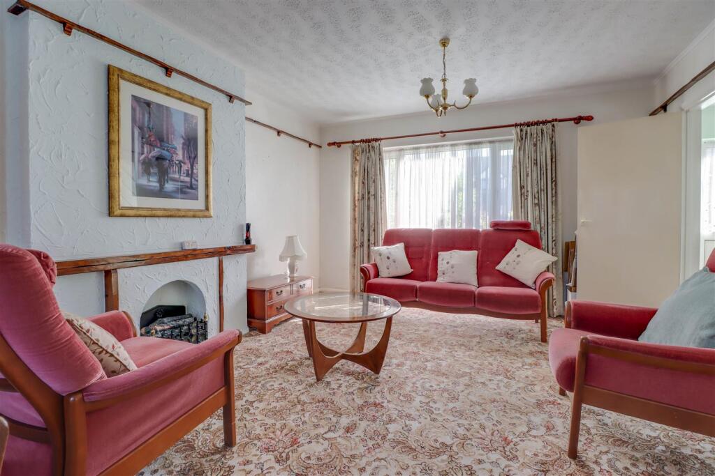 108 LONDON ROAD-12.jpg