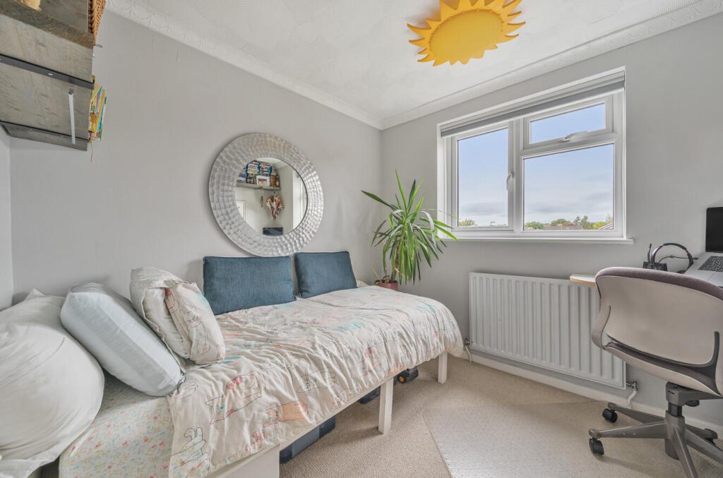 1370219-10-68ef7e...