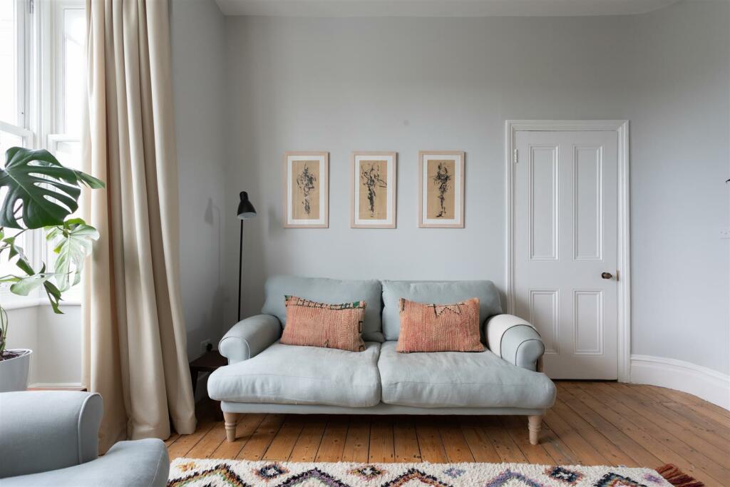 23 Fletcher Lane-19a.jpg