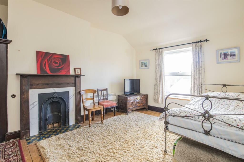 home_37.jpg