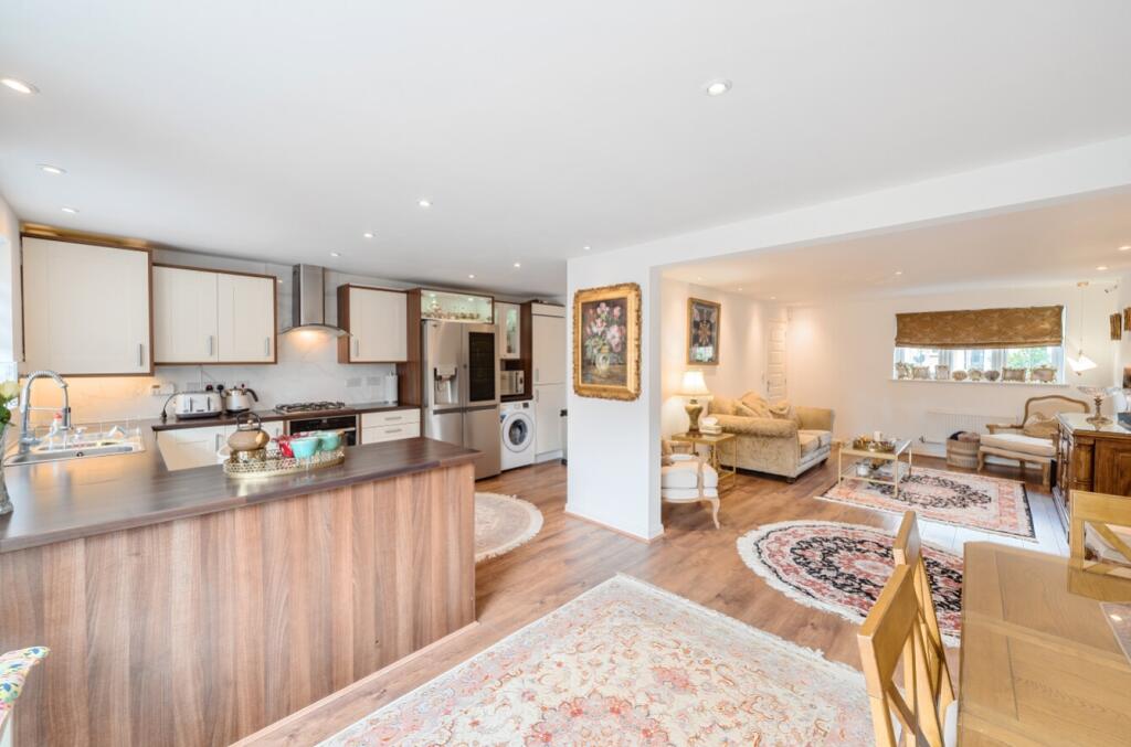 1304038-15-6841afad50374