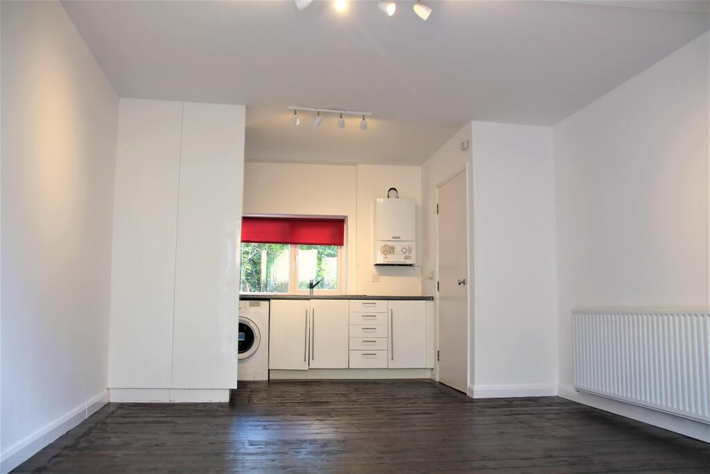 Living Room/Kitchen