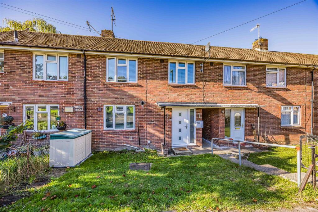 155 High Lawn Way, Havant-Small-PorticoMarketing-S