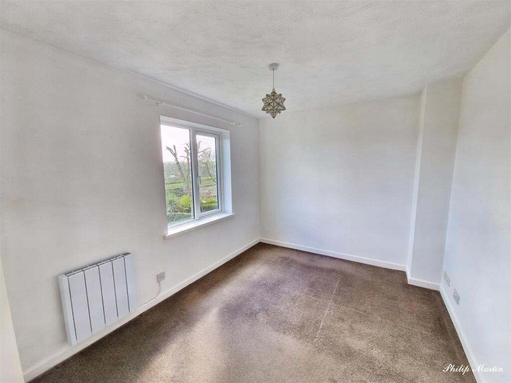 Bedroom.jpg