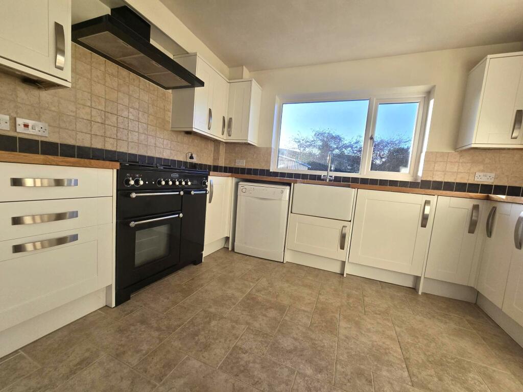 Cotsmore Close, Moreton-In-Marsh, GL56