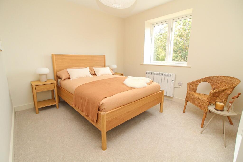 Kinson Road, Bournemouth, BH10