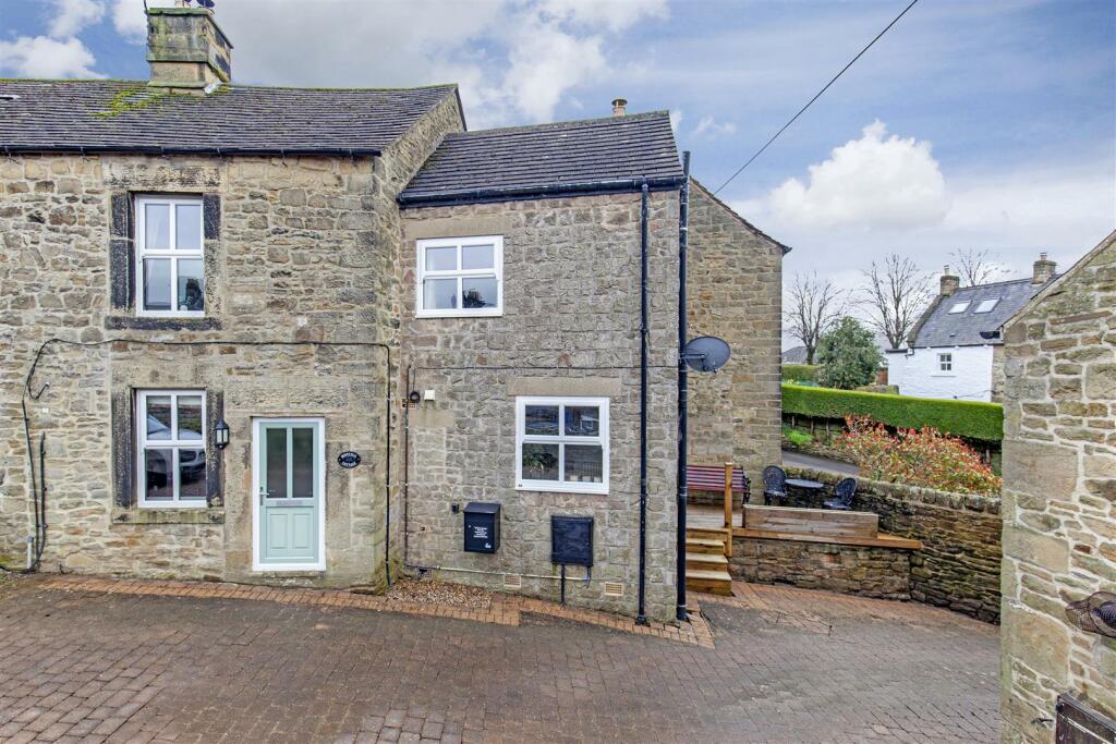 Front External-5.jpg