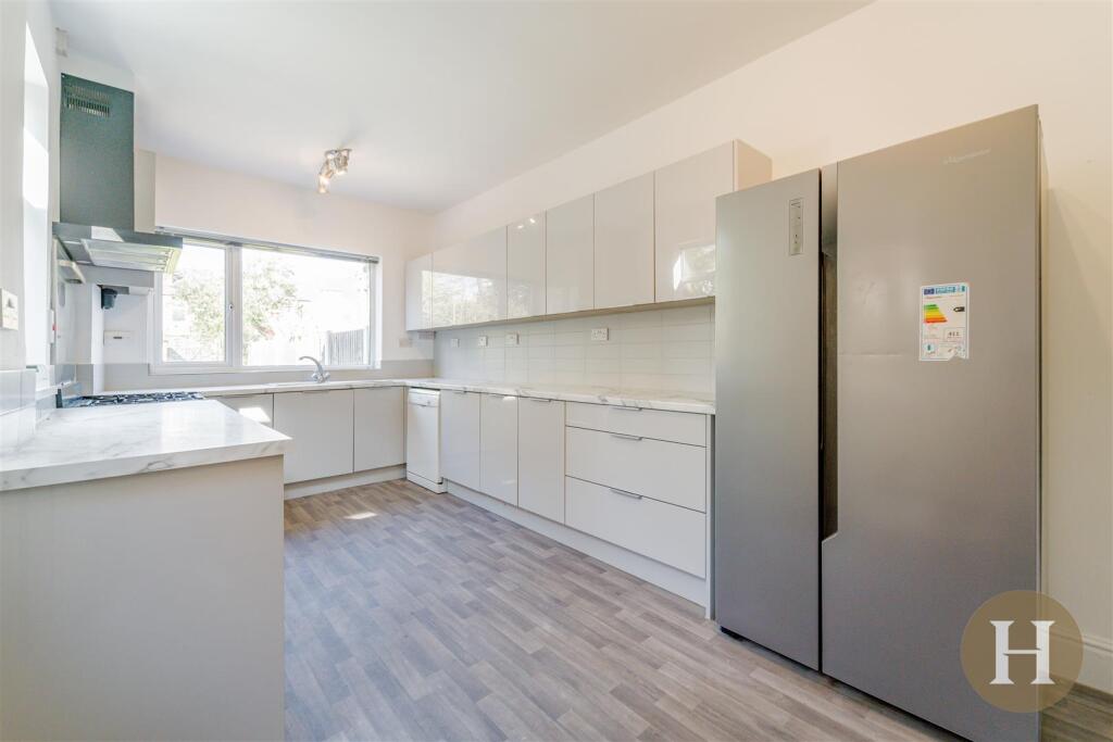 Hadleigh Estate Agents-25.jpg