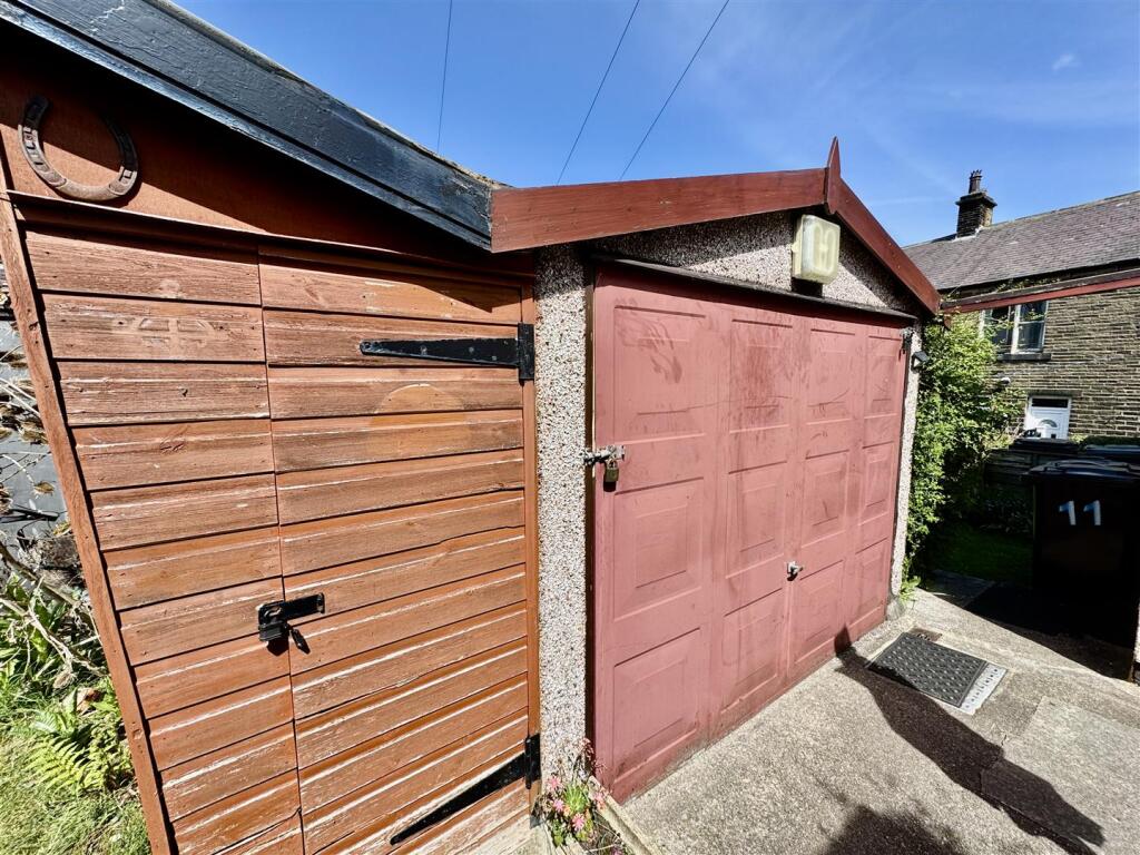 Garage &amp; Garden Shed
