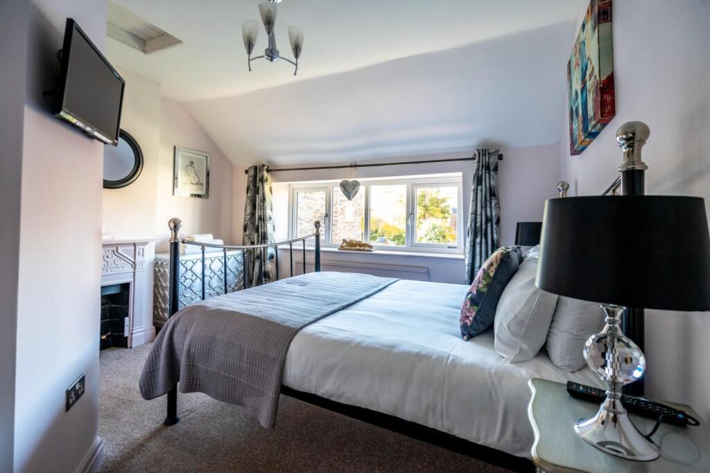 lilac ave appleton roe-6.jpg