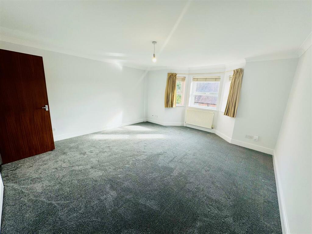 living room..jpg