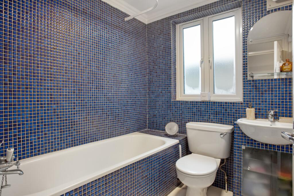 83319_7 Tournay R...