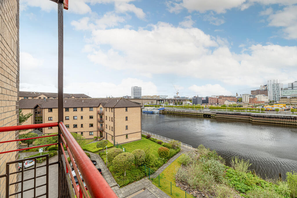 13_2025_4_23T14_04_41Flat 13, 10 Riverview Gardens