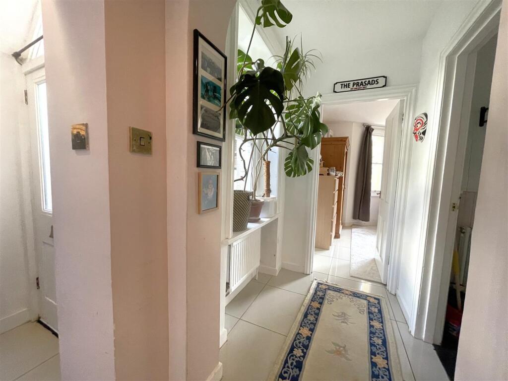 Entrance Hall.jpg