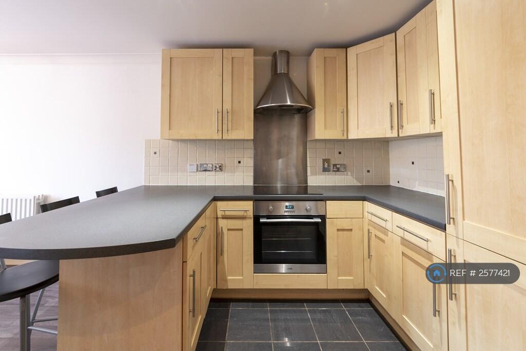 Lounge/Kitchen