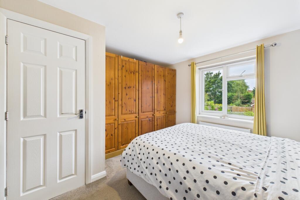 CAM03162G0-PR0309-STILL003