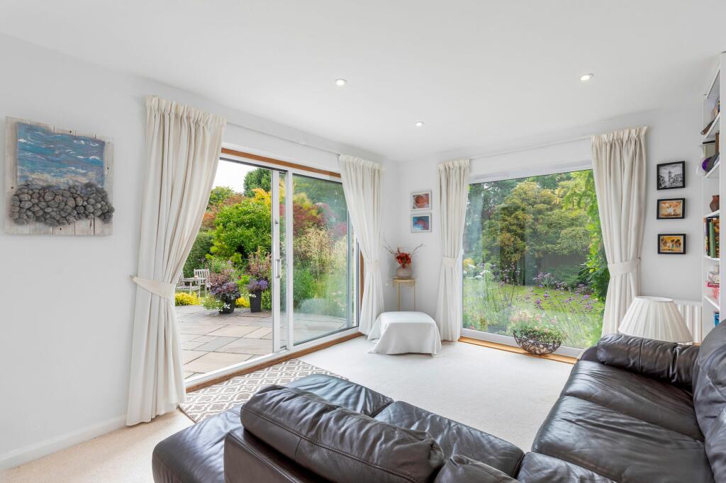 Garden room