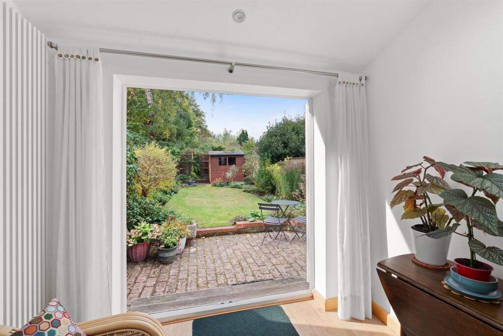 146 Glebe Road-011.JPG