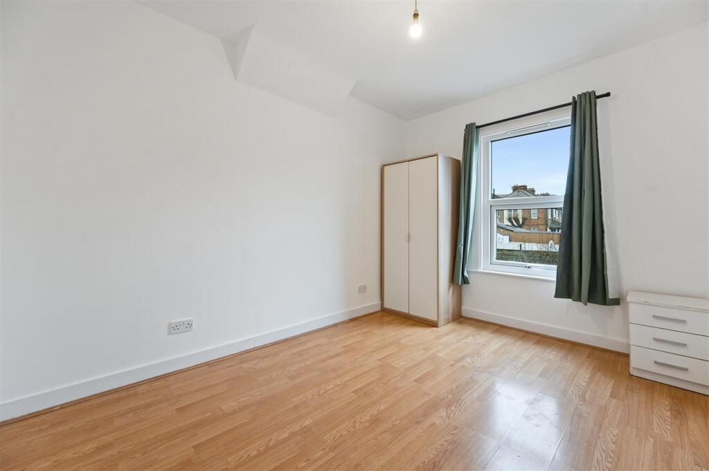 RCTPC- 60 dunbar lane- bedroom 6 (1).JPG