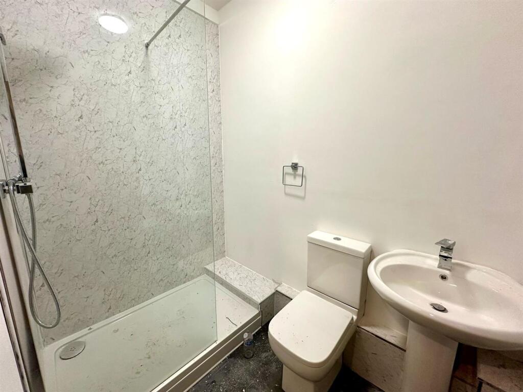 WhatsApp Image 2025-02-19 at 16.40.30_3c07eee8.jpg