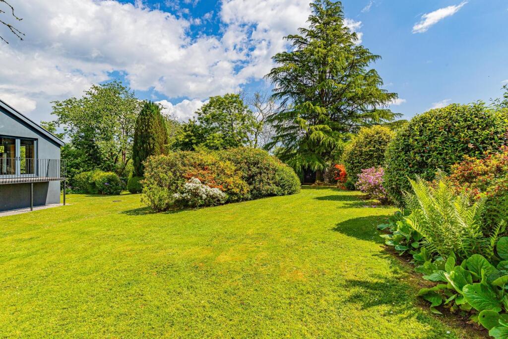 Ael Y Bryn Garden-7.jpg