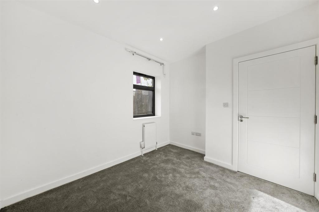Flat 2 348 Dollis Hill Lane - l1wwXS1QGSY1c0eAT8B3
