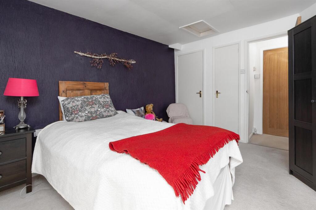 7 Spring Road, Barnacle (5).jpg