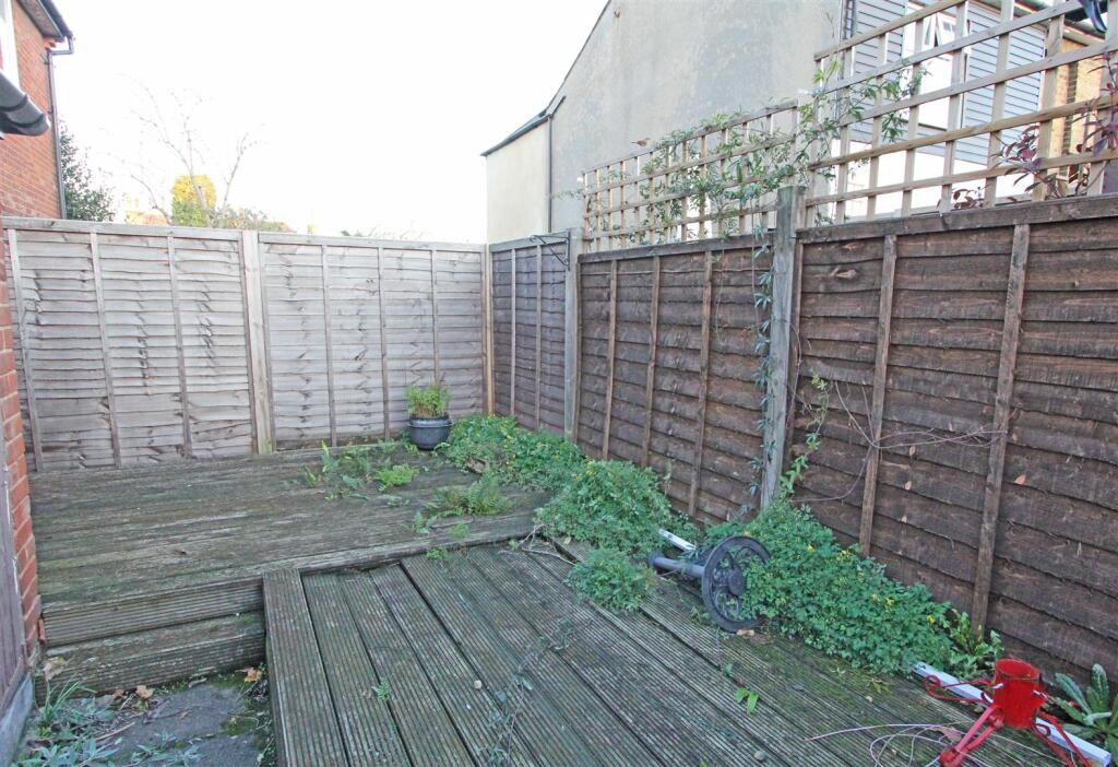 IMG_6807 rear deck.jpg