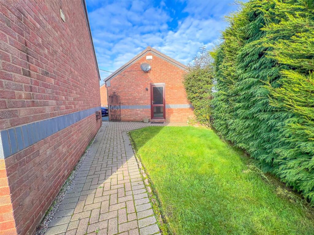 Farriers Way - Image-18.jpg