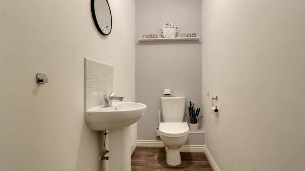 8. WC