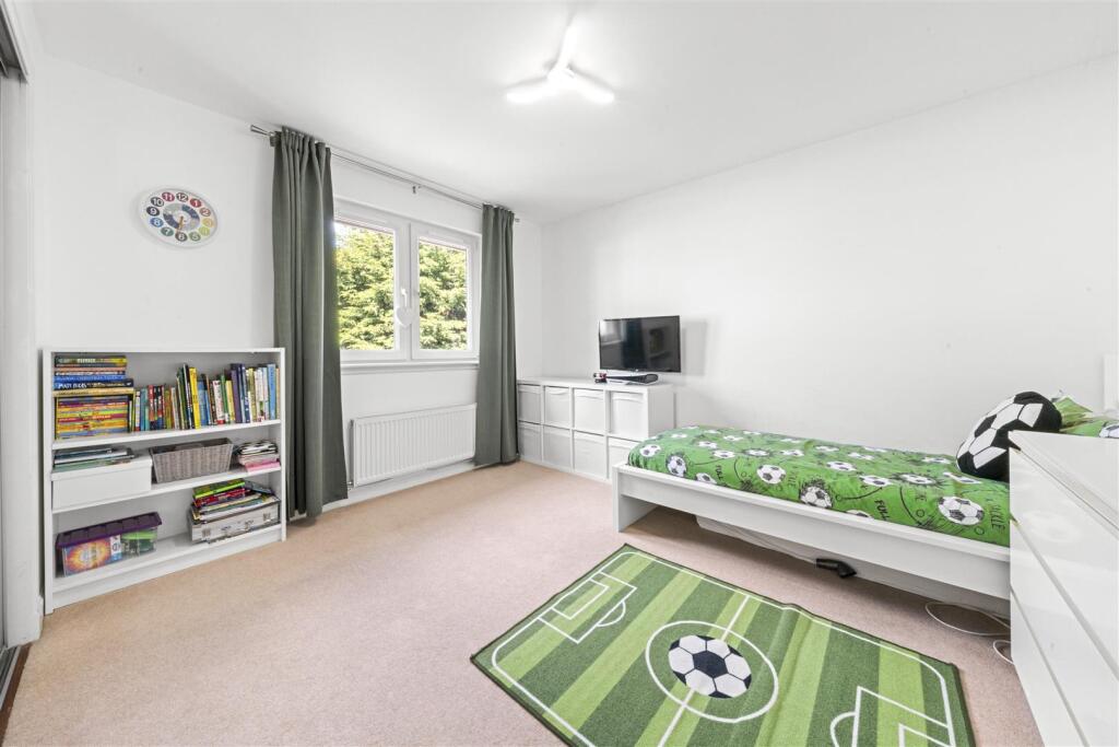 Bedroom 3.jpg