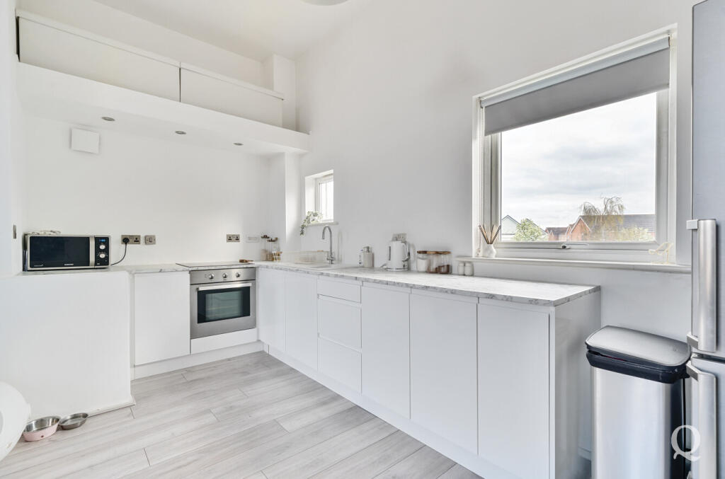 f12a8da1-ce76-4e8...