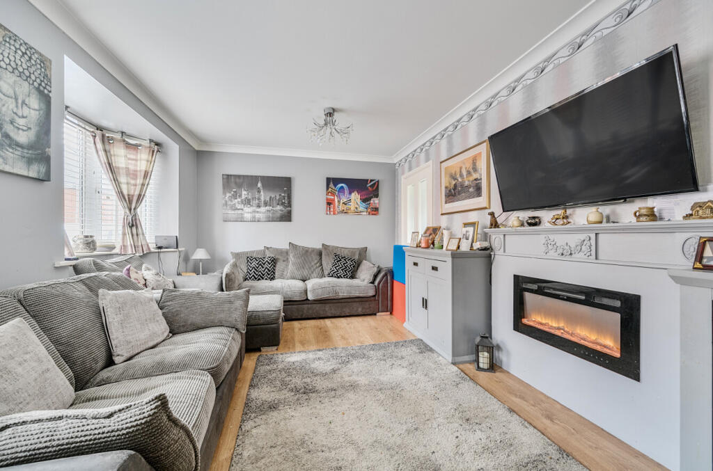 1307075-8-684af4b...