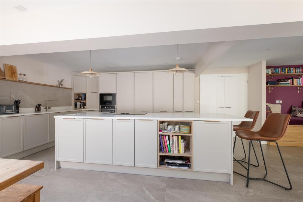 untitled (20 of 35).jpg