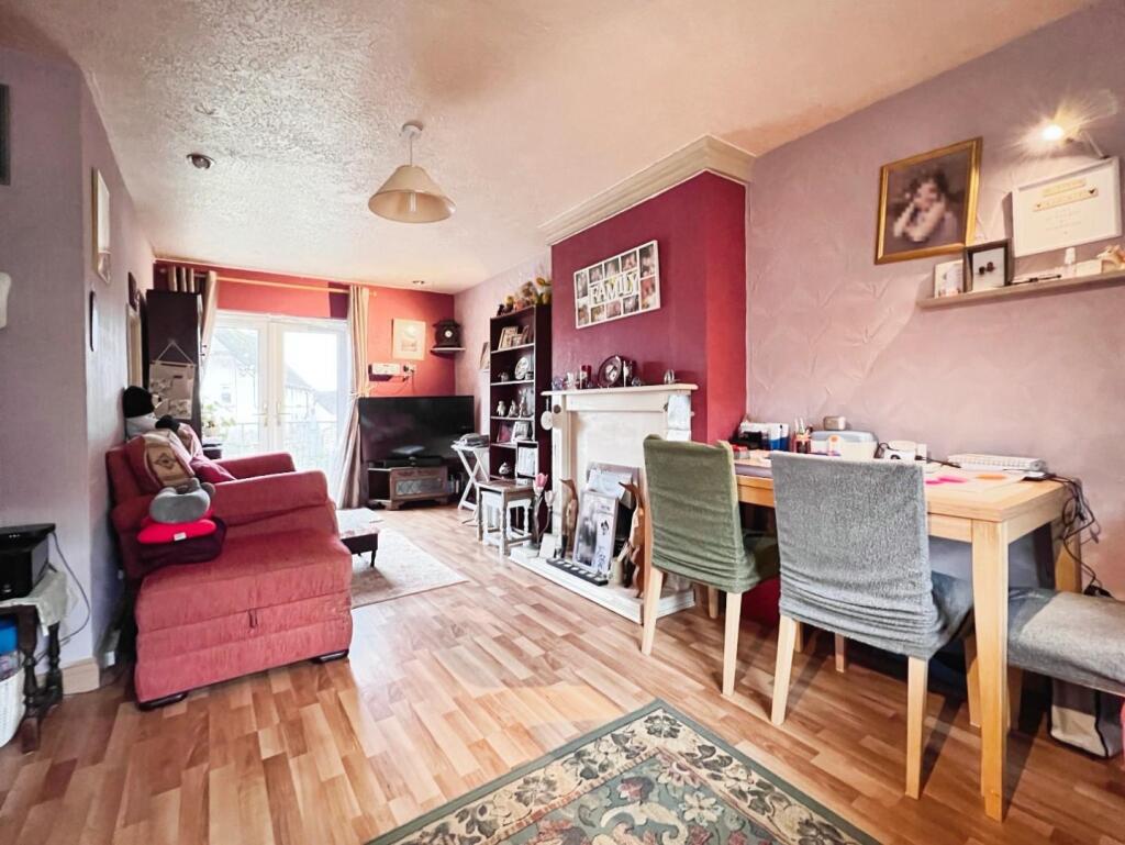 4b240caf-image_picker_E777BDB0-2987-4127-A2C2-62D3